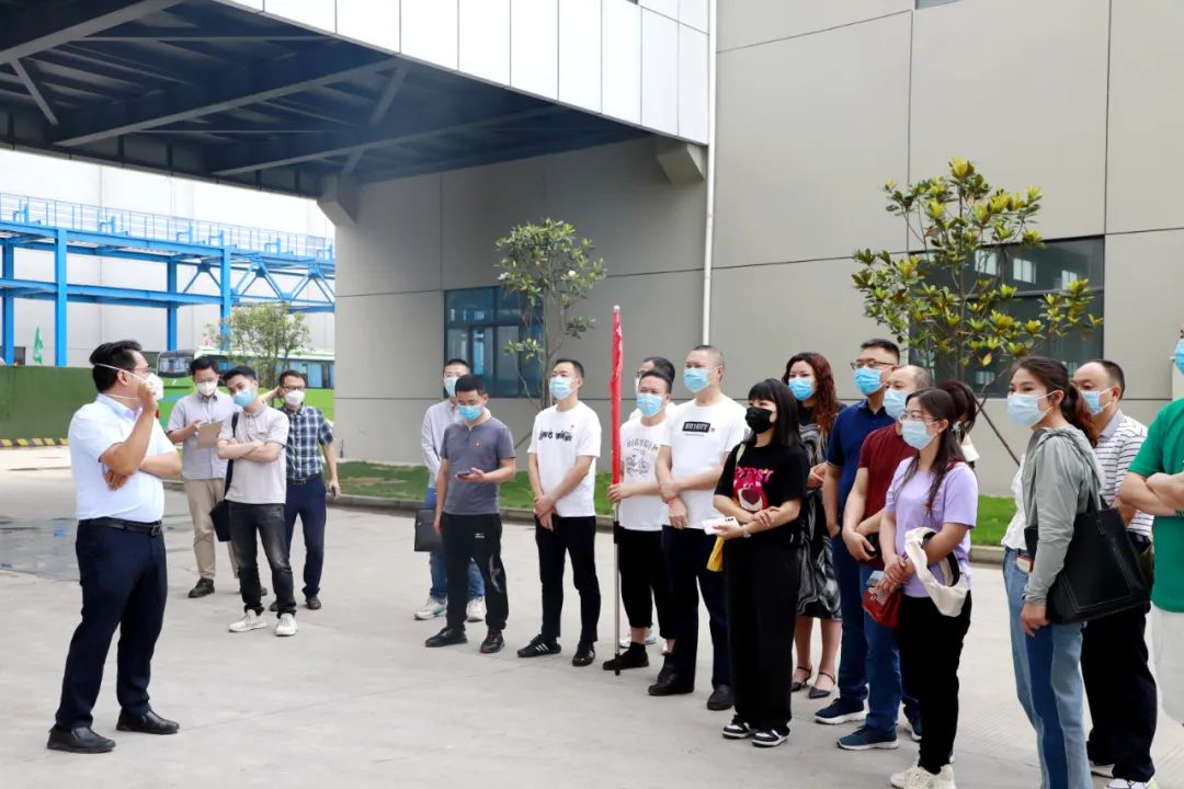 1652688296856521.jpg 640.jpg